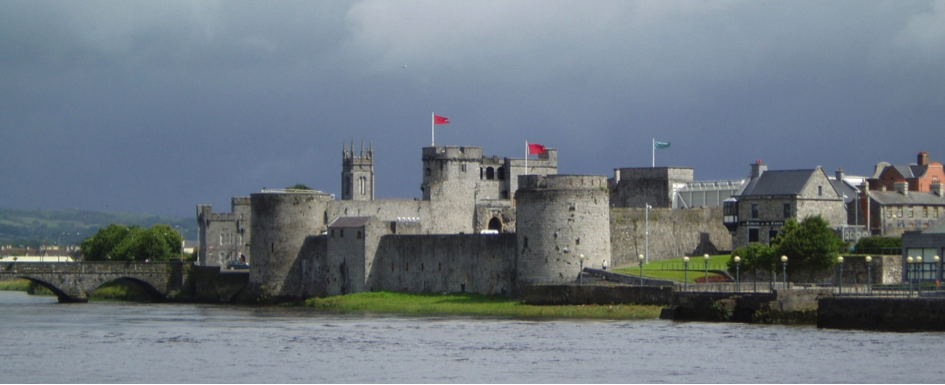 Le King John's Castle de la ville de Limerick, fond&eacute; sous les ordres du roi John Lackland au XIII&egrave;me si&egrave;cle